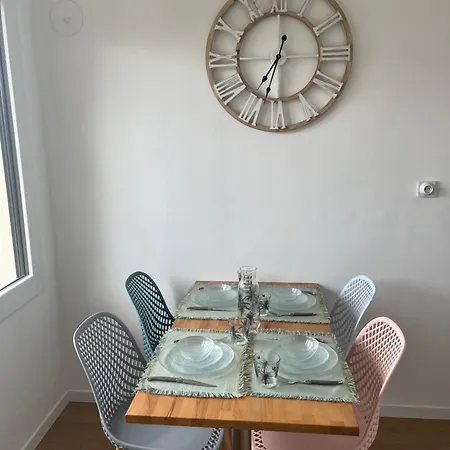 4 Pers Avec Jardin & Parking-calme-proche Clermont 公寓 *